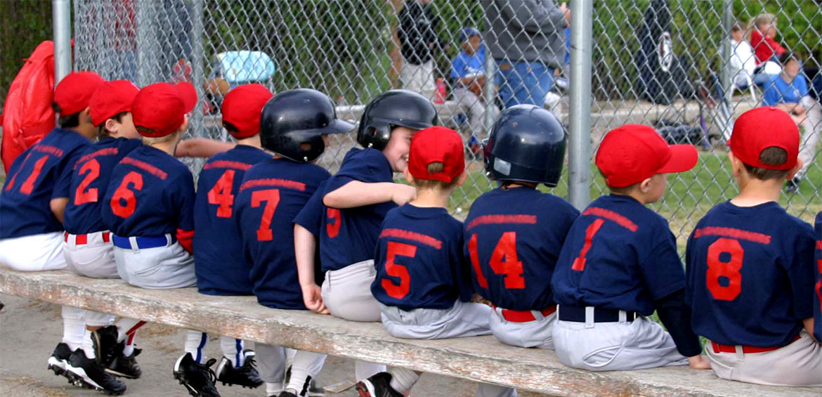 Baseball team bench f60b34eb91850ae5af002cbd9931e1060fa3eae305685df800215a40fcc24046