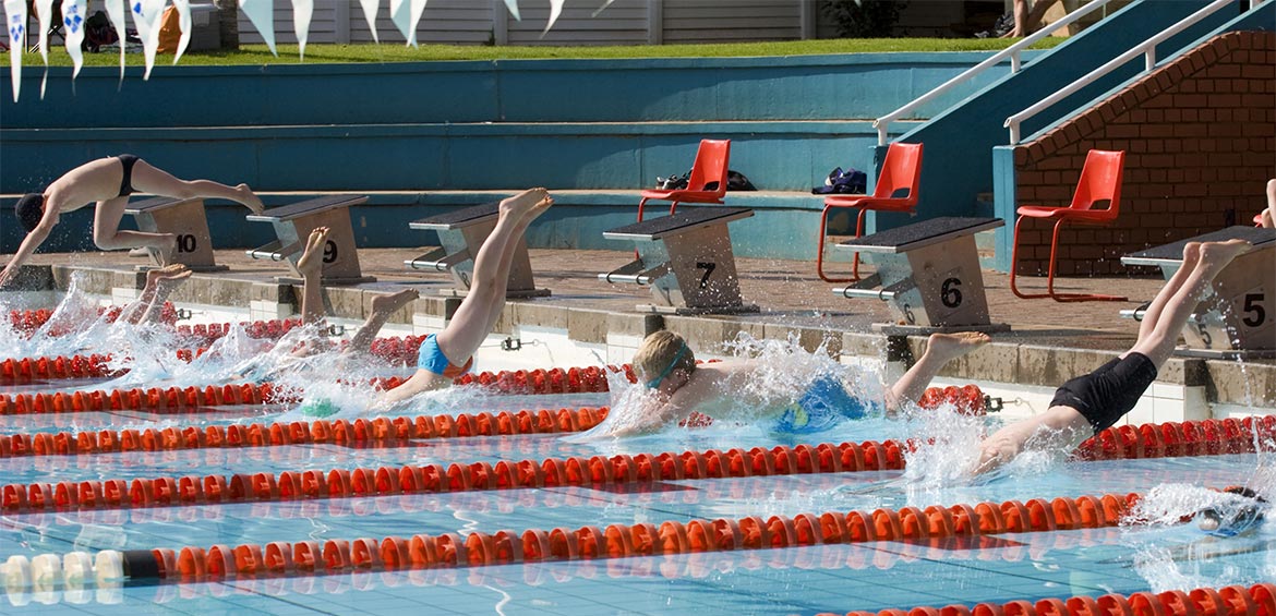 Swim team eb9ff33dfe6b6c469b7f747c436c9a1ef9d7a97ee2244e32126b4c291590b0e0